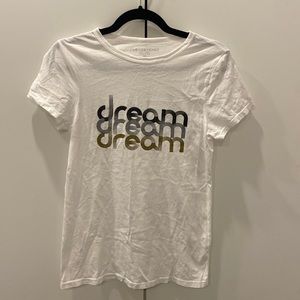Unsweetened dream tee shirt size M.